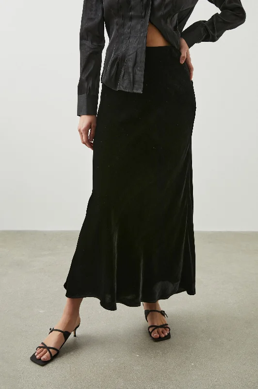 LEIA SKIRT - BLACK VELVET