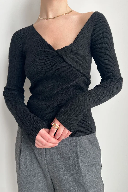 OFF SHOULDER FRONT TWIST SWEATER