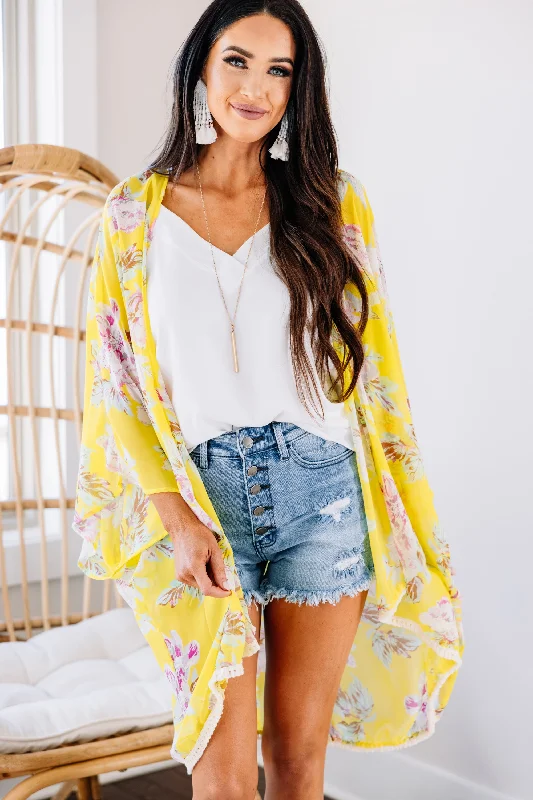 Bold Botanicals Yellow Floral Kimono