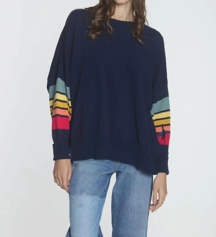 Retro Sweatshirt In Navy Surf Multi